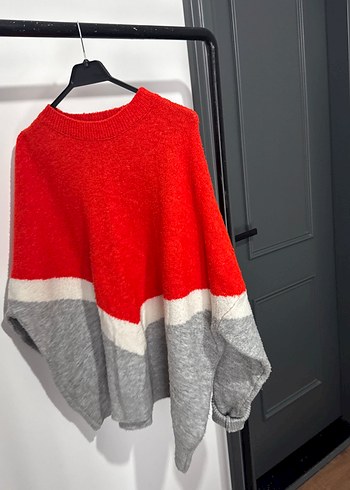 Kırmızı Gri Çizgili Kadın Triko Kazak - Görsel 3