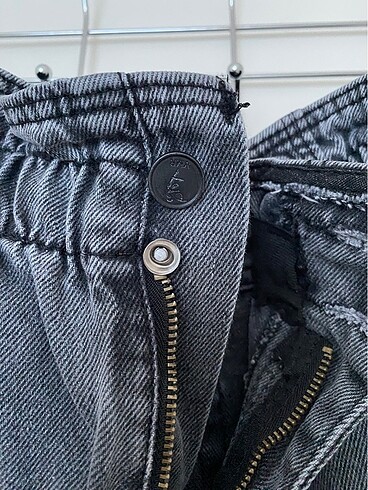 m Beden Zara pantolon