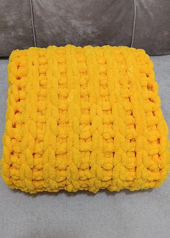 Sarı Örgü Çocuk Battaniyesi - Görsel 3