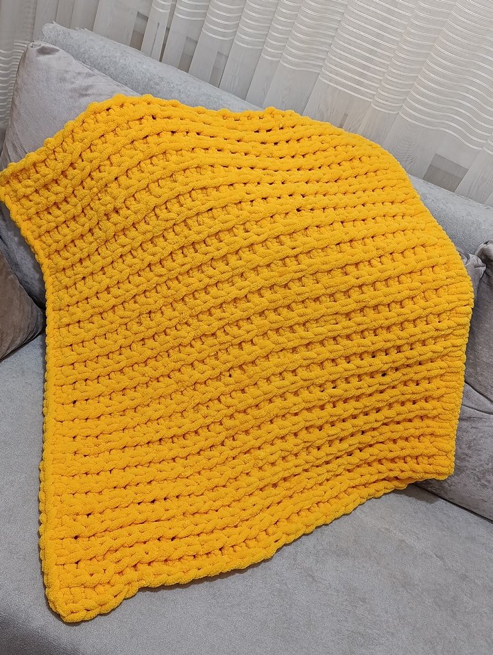 Sarı Örgü Çocuk Battaniyesi - Görsel 2