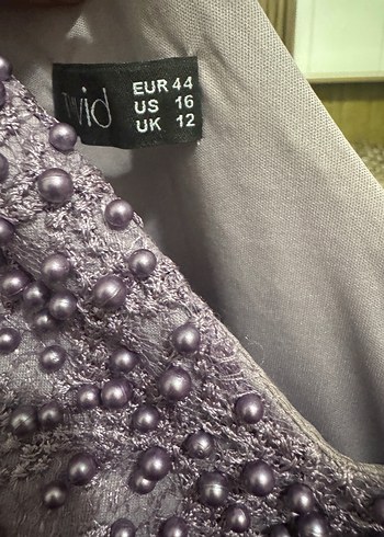 44 Beden Uzun Kollu V Yakalı Dantel Abiye Elbise