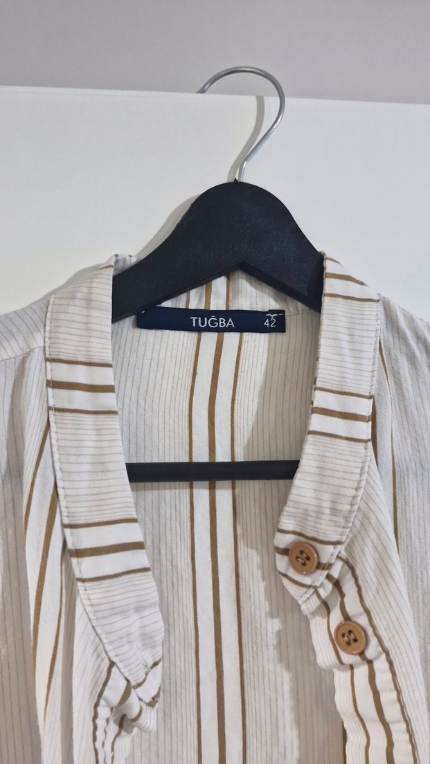 Bej Gri Çizgili Uzun Keten Kadın Gömlek - Görsel 3