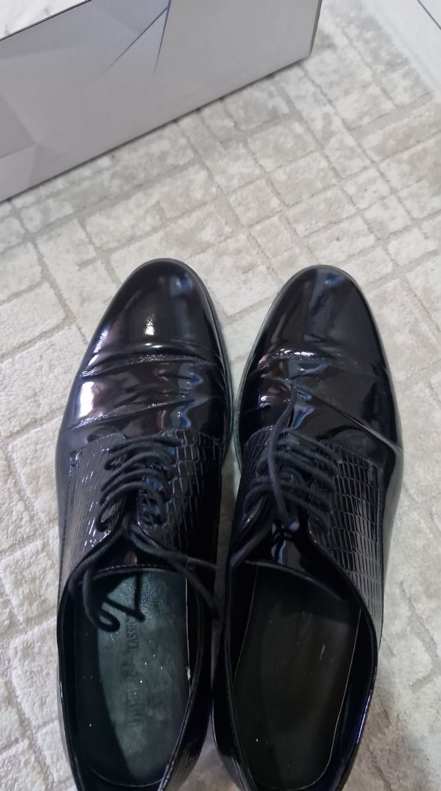 Siyah Yılan Derisi Desenli Klasik Erkek Ayakkabı - Görsel 2