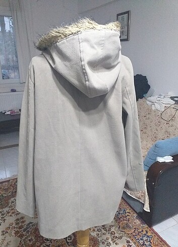Diğer BEJ Süvet Dokulu Mont