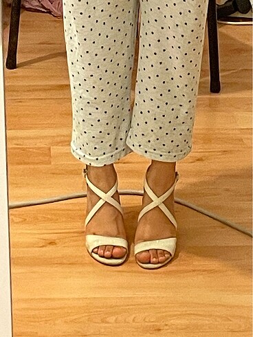 Simli topuklu ayakkabı - Görsel 5