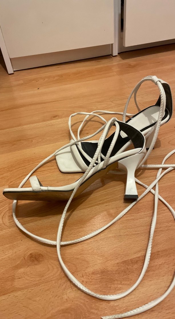 Beyaz  Topuklu Sandalet - Görsel 5