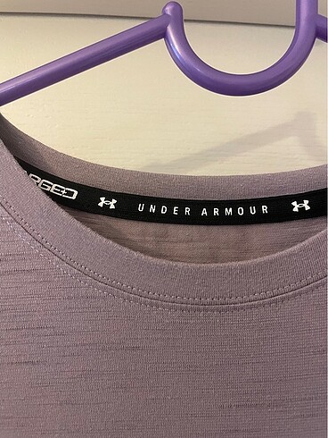 42 Beden Orijinal Under Armour kadın tişört