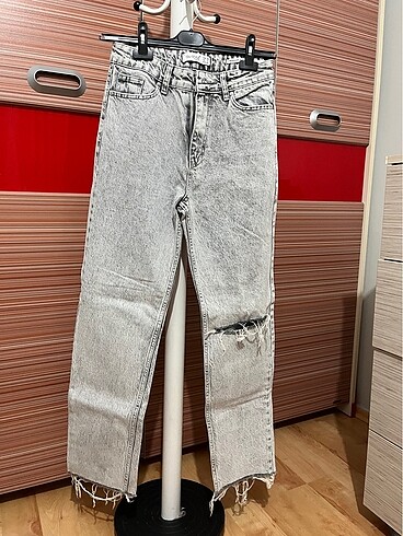 Gri Jean