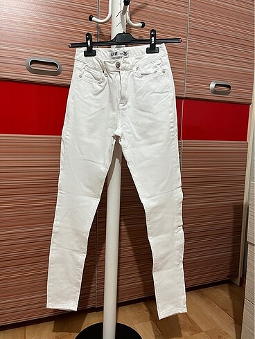 Beyaz Skinny Jean