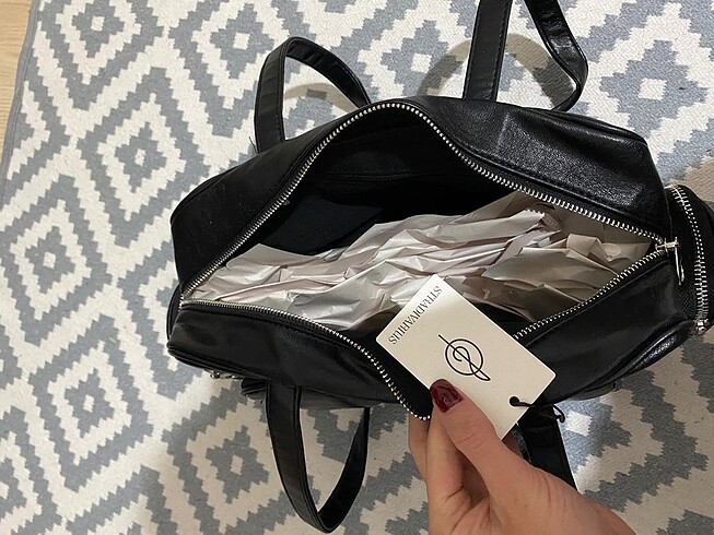  Beden Stradivarius çanta