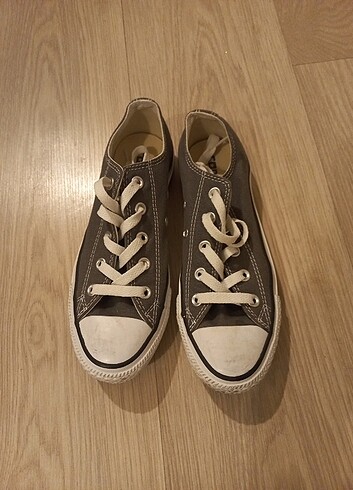 36,5 Beden Orjinal converse 