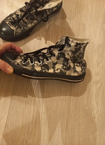 Converse 