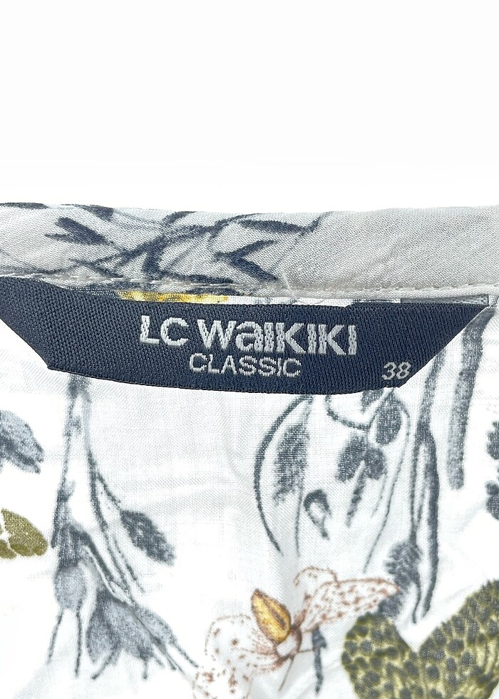 LC Waikiki Gömlek %70 İndirimli. - Görsel 4