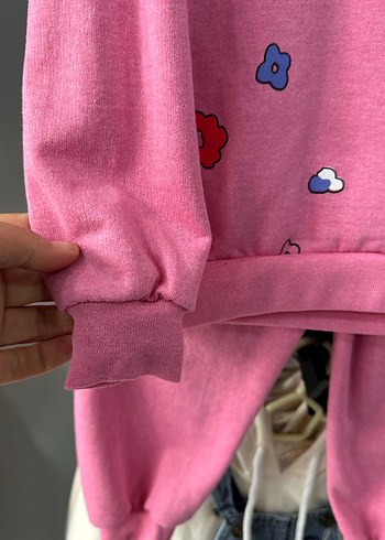 Kız Çocuk Pembe GAP Baskılı Eşofman Takımı 4 ile 12 yaş arası - Görsel 3