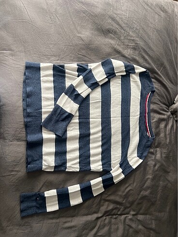 Tommy hilfiger kazak