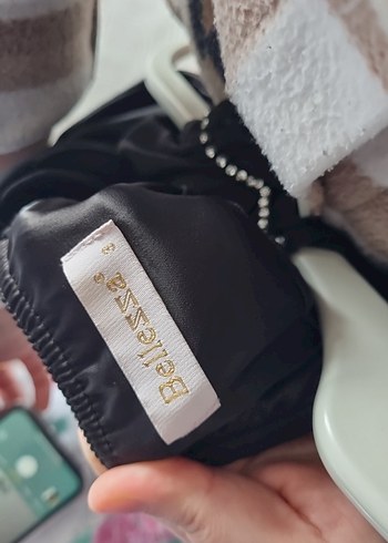 Siyah Drapeli V Yakalı Uzun Abiye Saten Elbise - Görsel 3