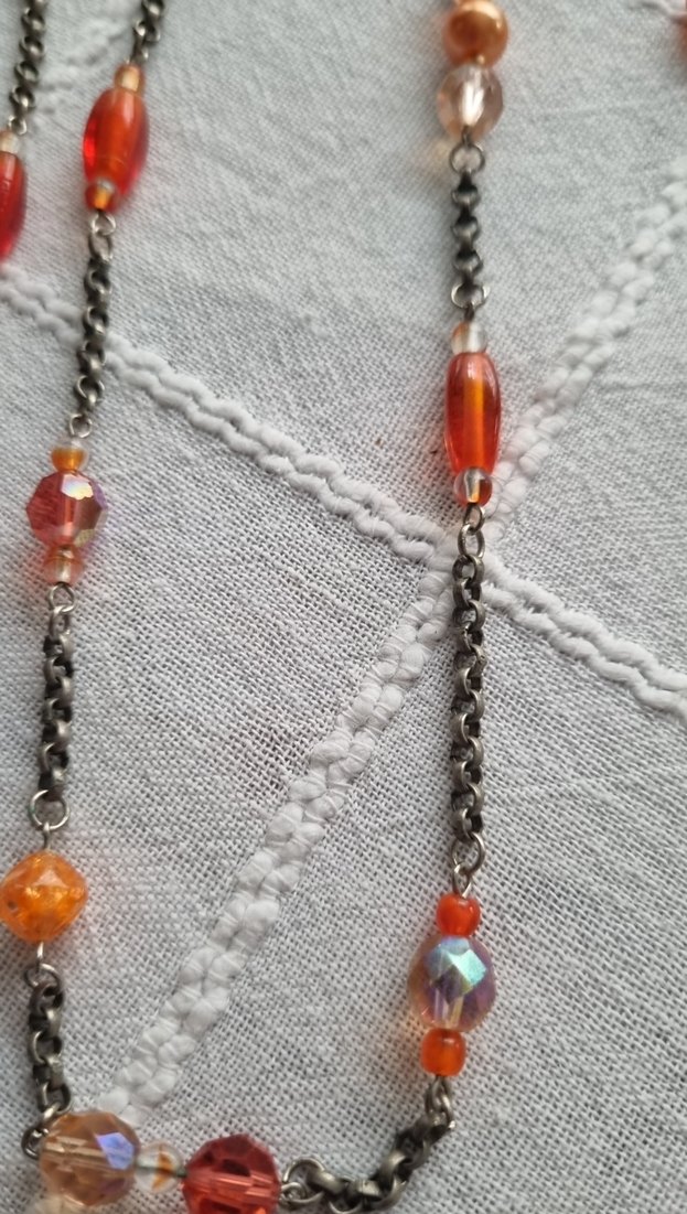 Uzun Zincir Detaylı Çok Renkli Kadın Kolye - Görsel 4