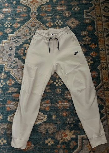 Nike Tech Beyaz Esofman Alti