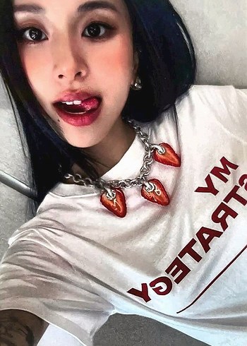 lili ozel jlan
