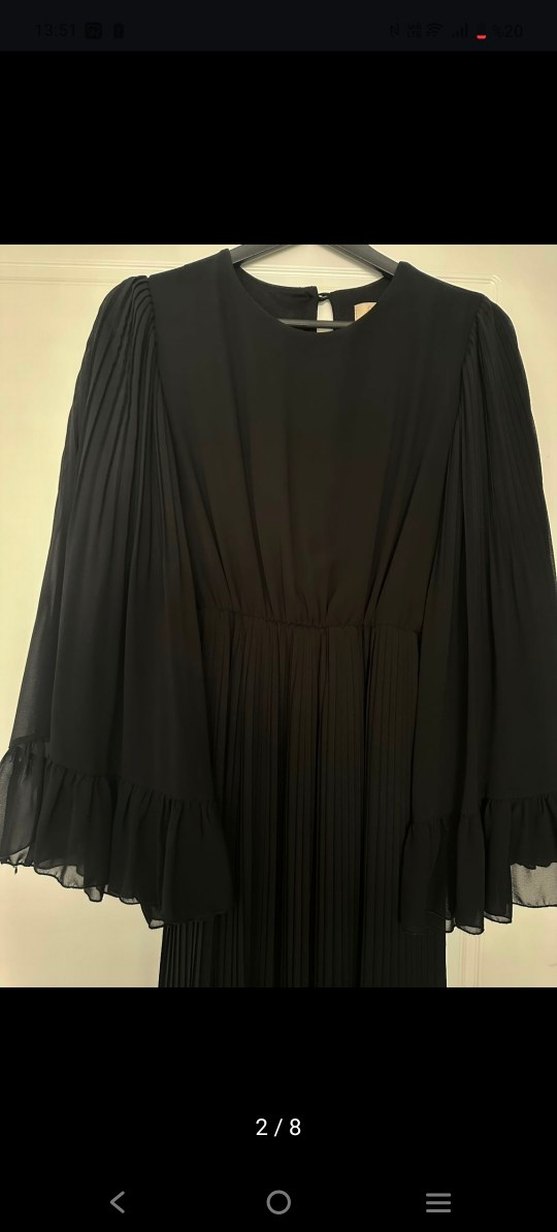 Siyah Piliseli Uzun Kollu Uzun Elbise - Görsel 2