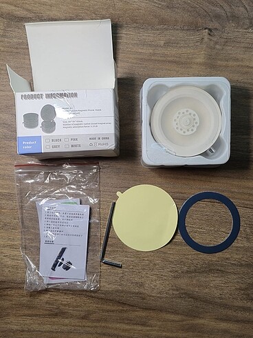 Vantuzlu telefon tutucu - Görsel 4