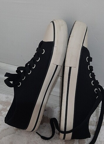 Deichmann Vty Daicman konvers