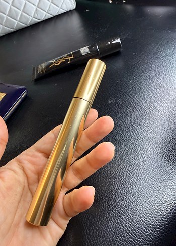 Parlak Altın Renkli YSL Maskara Mürdüm tonu - Görsel 5