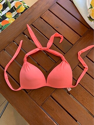 Penti bikini üstü