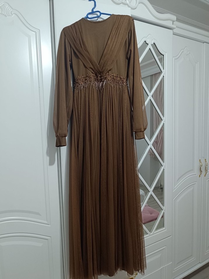 Kahverengi Uzun Drapeli Abiye Elbise - Görsel 2