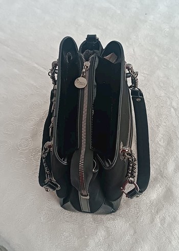 Siyah Deri detaylı  Kabartmalı Klasik Kadın Çanta - Görsel 5