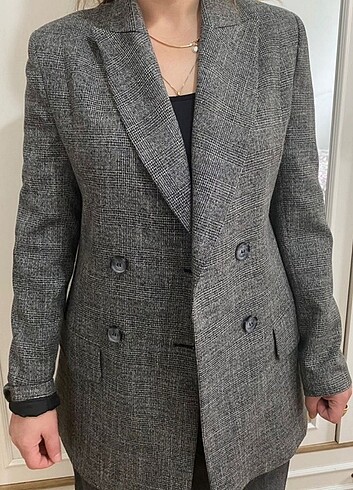 40 Beden Tuğba blazer ceket sıfır ayarında