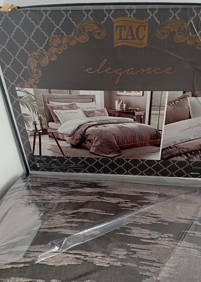 Taç Estela yatak örtüsü takımı - Görsel 2