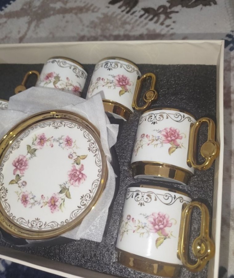 Diger Beyaz Çiçek Desenli Klasik Fincan Takımı - Görsel 4