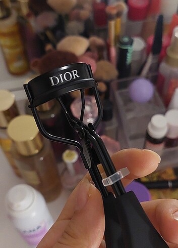 Dior Kirpik Kıvırıcı