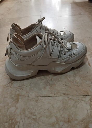 Beyaz Spor ayakkabı sneaker