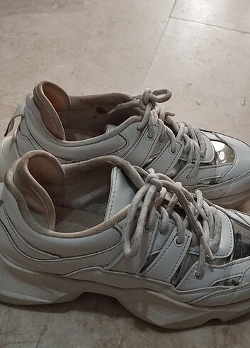 37 Beden Beyaz Spor ayakkabı sneaker