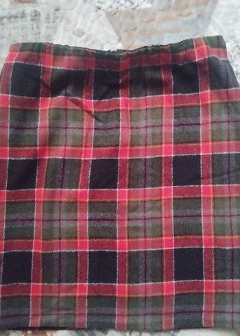 Düğmeli Koyu Renkli Kadın Mini Etek - Görsel 2