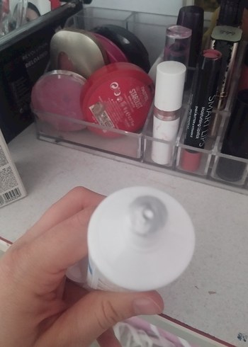 New Well SPF Koruyucu Beyazlatıcı Krem - Görsel 3