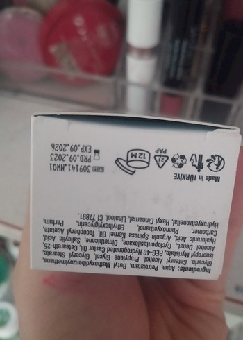 New Well SPF Koruyucu Beyazlatıcı Krem - Görsel 2