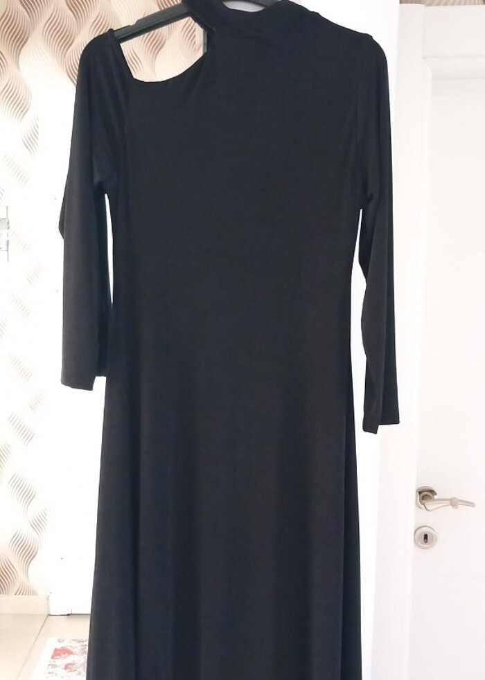 Siyah midi boy elbise - Görsel 2