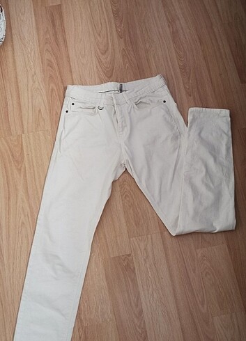 ZARA BEYAZ RENK PANTOLON 
