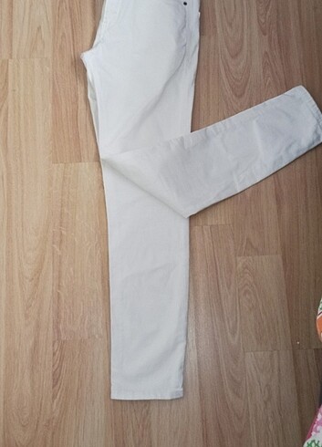 Zara ZARA BEYAZ RENK PANTOLON