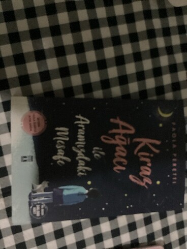 Kiraz ağacı ile aramızdaki mesefa kitap