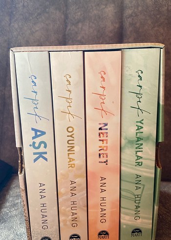 Ana Huang 4 Kitap Seti - Aşk, Oyunlar, Nefret, Yalanlar