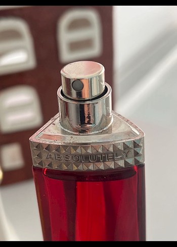 Absolutely Irresistible 10 ml dekant 2x - Görsel 4