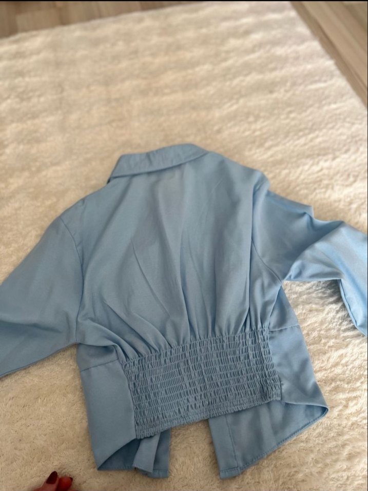 Mavi Düğmeli Uzun Kollu Kadın Gömlek - Görsel 2