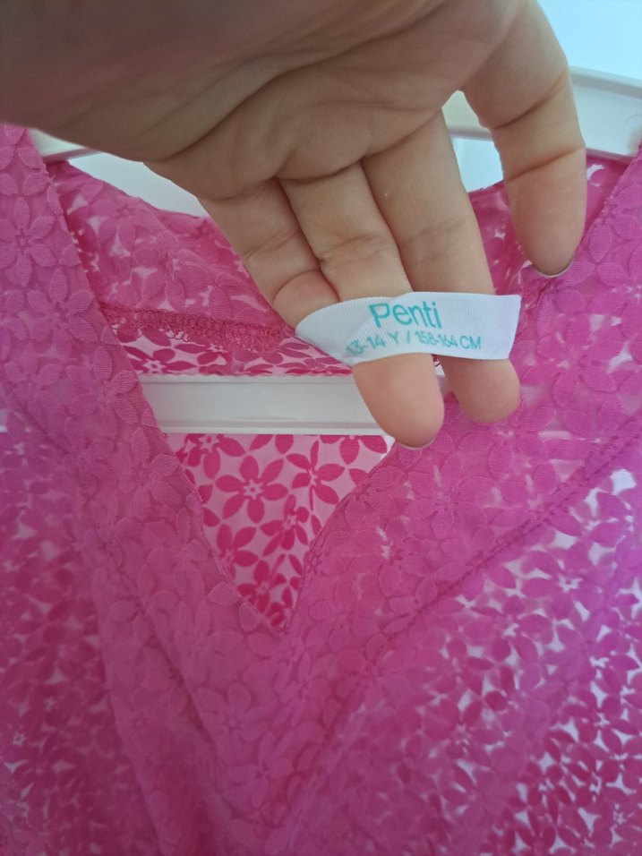 Kız Çocuk Dantel Detaylı V Yaka Pembe Kıyafeti - Görsel 3