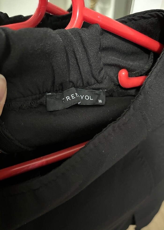 TRENDYOLMİLLA SİYAH ŞORT ETEK - Görsel 2