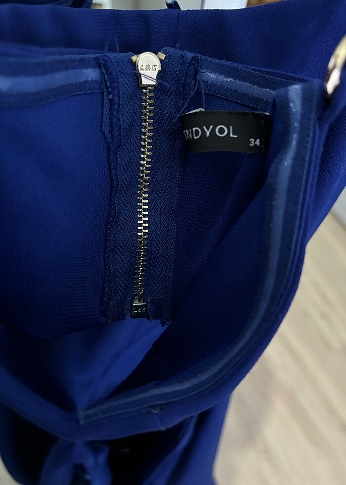 TRENDYOLMİLLA SAKS MAVİSİ MİNİ GECE ELBİSESİ - Görsel 3