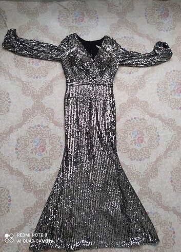  balık model gri pullu elbise